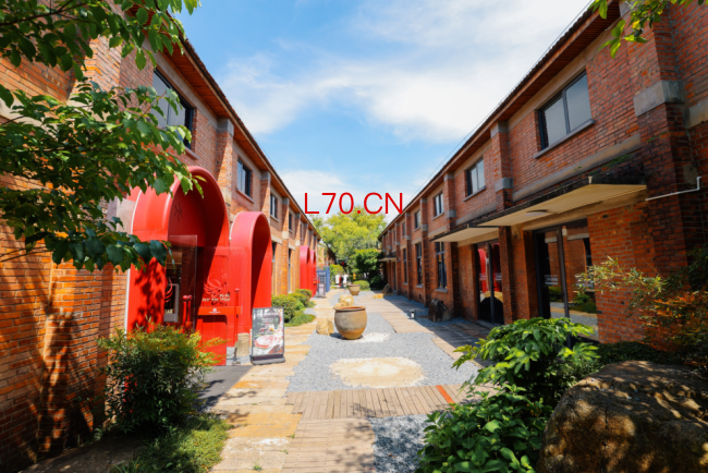 江苏吴江又一新地标试营业